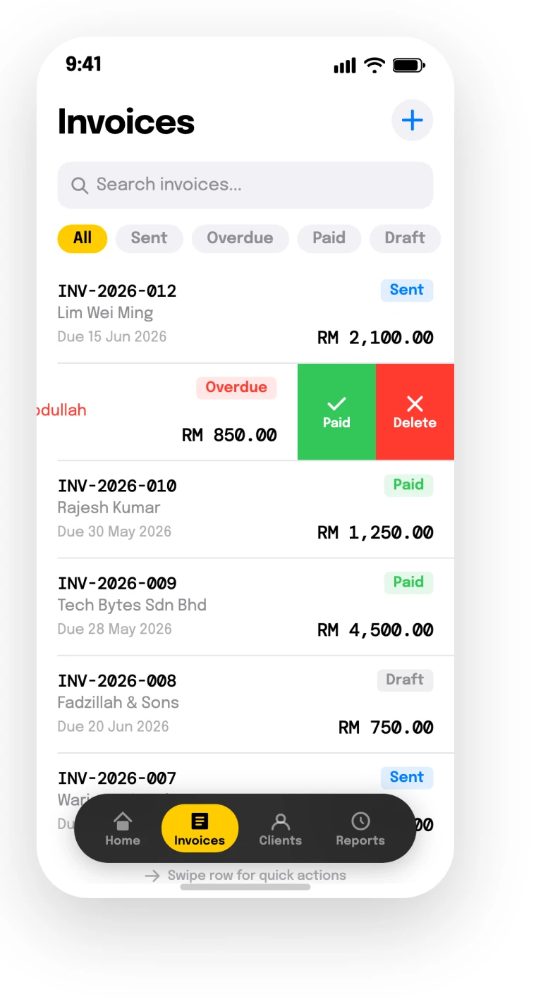 The Faktur.my invoice list on an iPhone